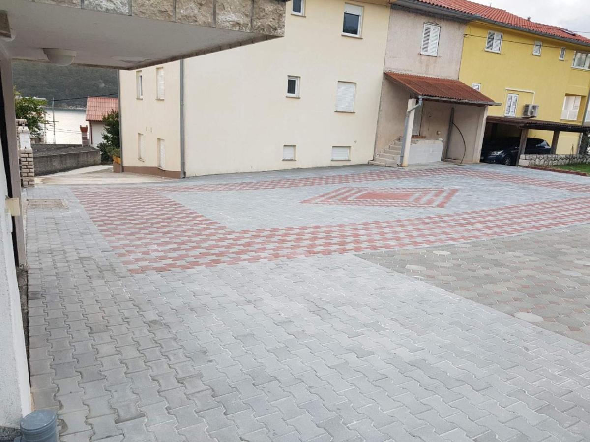 Apartments Ivica Lupic Kampor Екстериор снимка